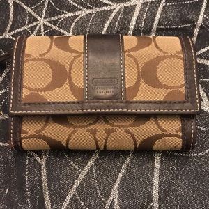 Coach wallet with key ring.